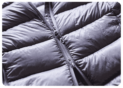 Daunenjacken flicken oder Brandloch Daunenjacke reparieren,  einfach und bequem in deine Online Schneiderei Tailors Studios