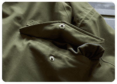 Daunenjacken flicken oder Brandloch Daunenjacke reparieren,  einfach und bequem in deine Online Schneiderei Tailors Studios